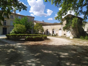 Gîte de l'orangerie du Château de la Bégude de Mazenc